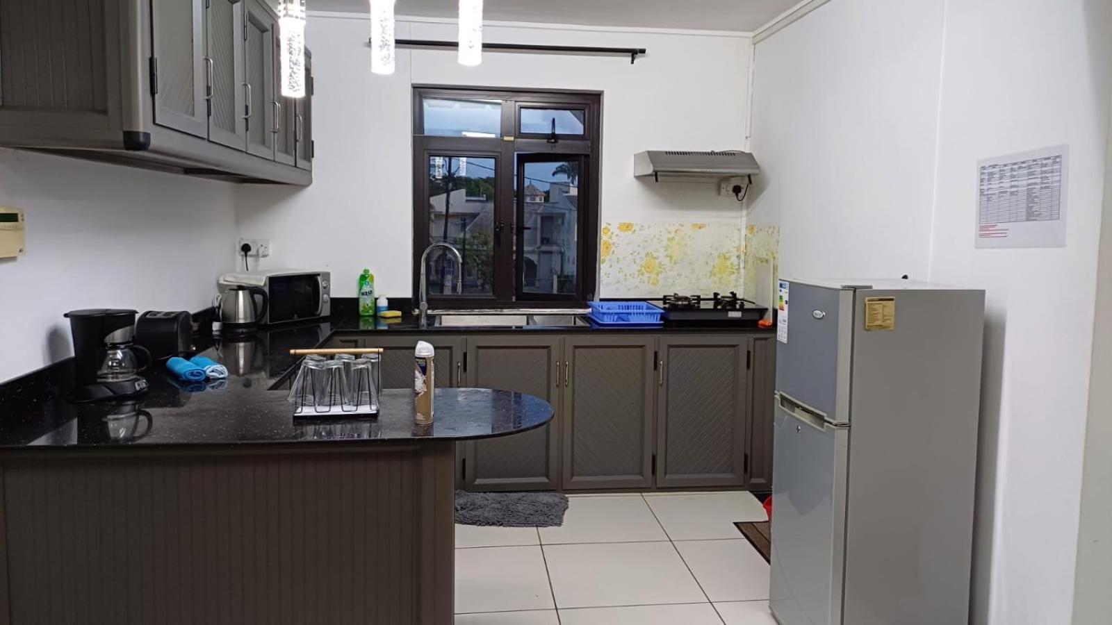 The Palm Residence غراند بايَ المظهر الخارجي الصورة