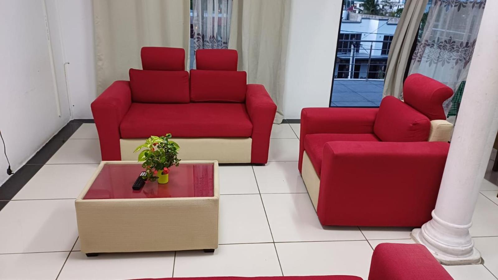 The Palm Residence غراند بايَ المظهر الخارجي الصورة